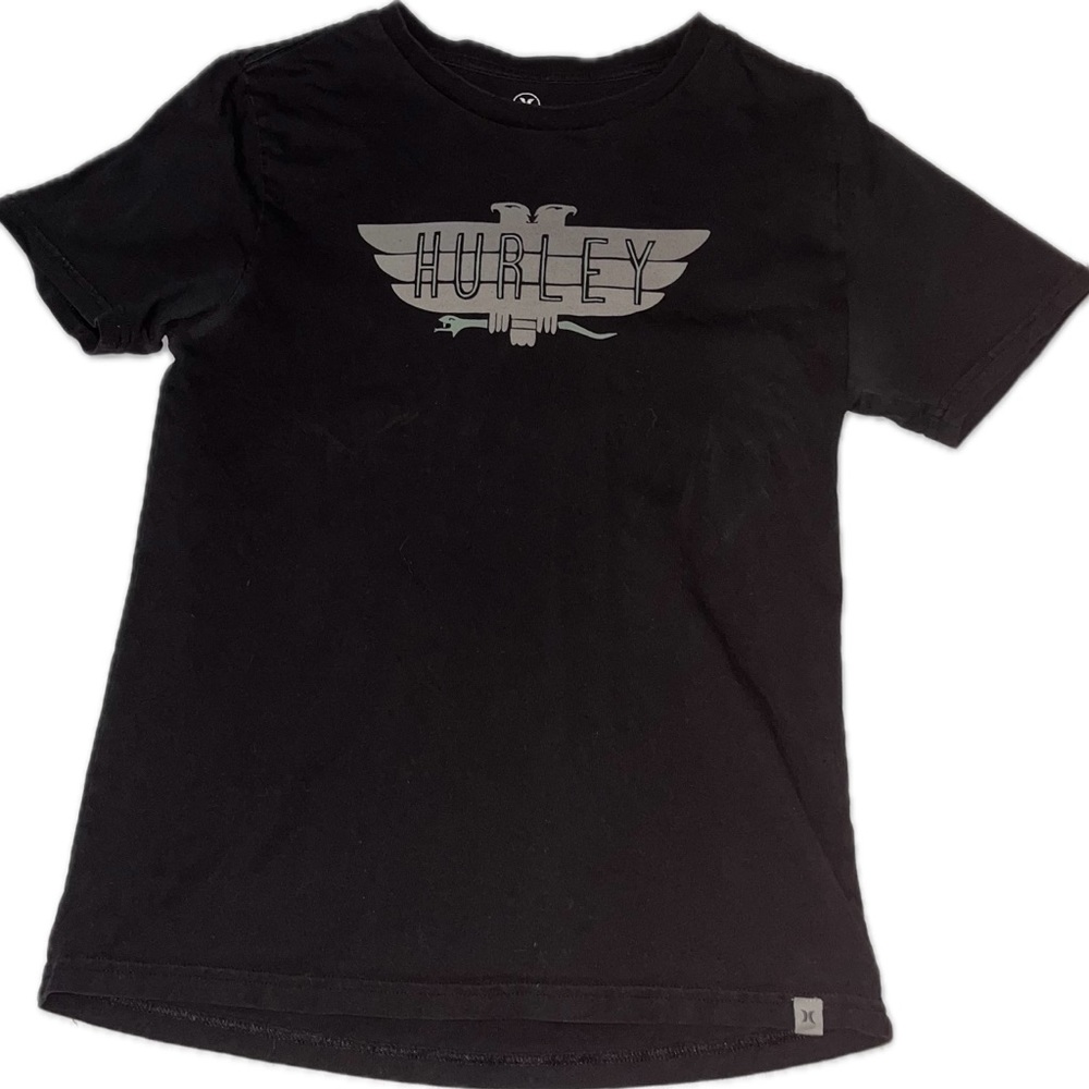 💙 Hurley Graphic Shirt